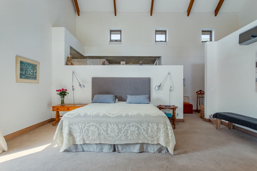 4 Bedroom Property for Sale in Lemoenkloof Western Cape